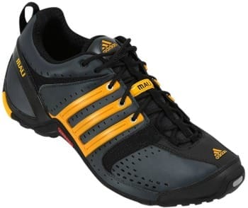 Tênis Adidas CC Hellbender 